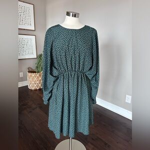 Boutique x Royal & Reese Dolman Sleeve Boho Peasant Dress Green Floral LG